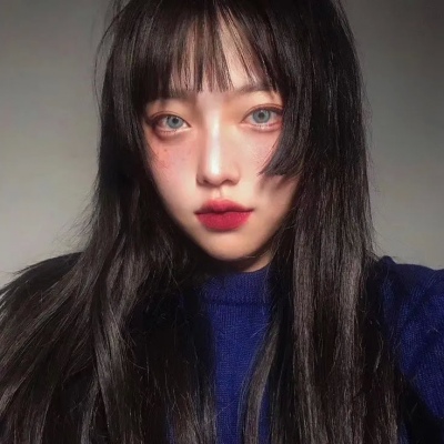 伴游女生曾西西的资料