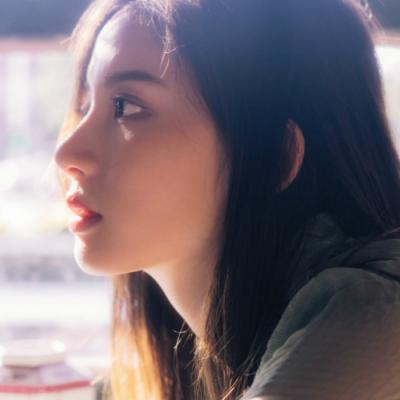 伴游女生白墨的资料