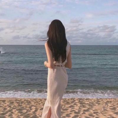 伴游女生林语晨的资料