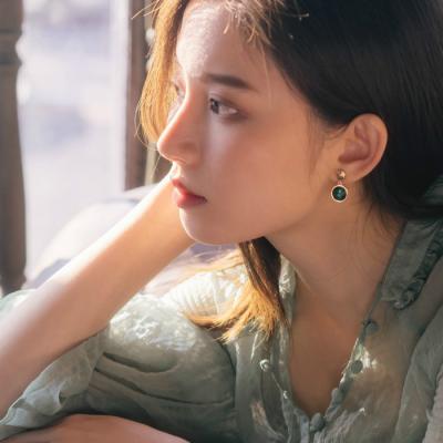 伴游女生王若彤的资料