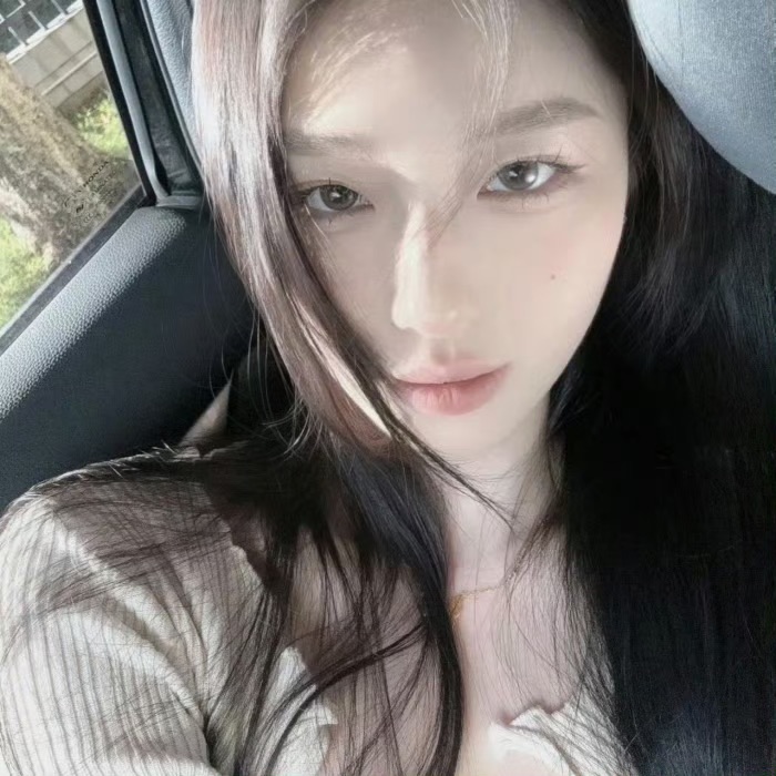 临海伴游女生左美美的资料