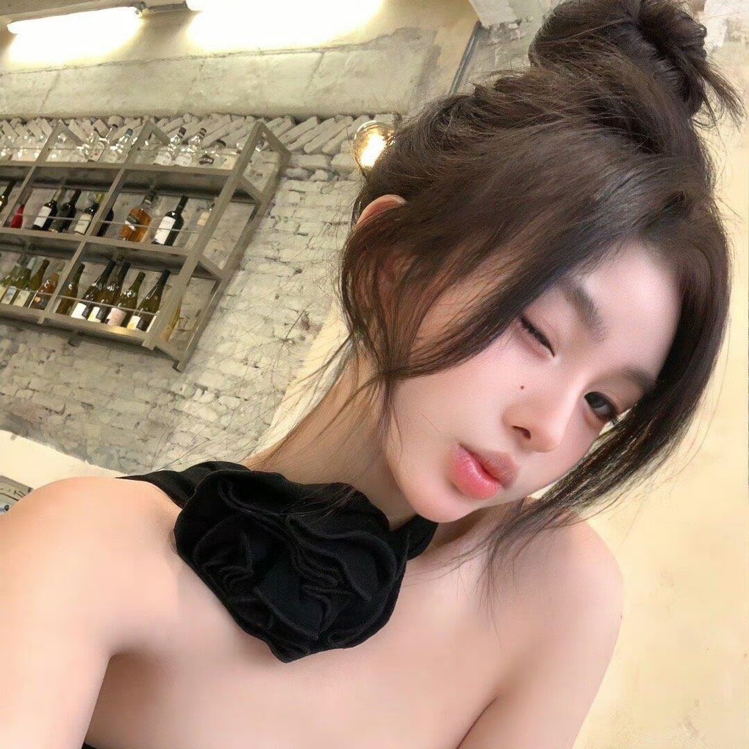 诸暨轻奢伴游名媛陆瑾萱的资料