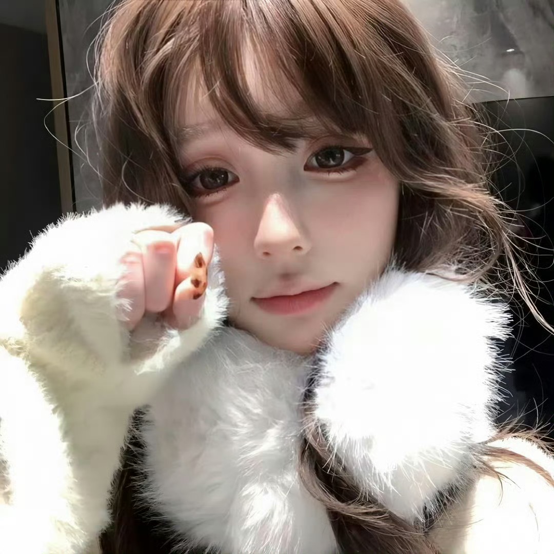 诸暨伴游女生星黛的资料