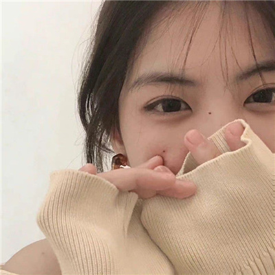 日喀则伴游女生似昶的资料