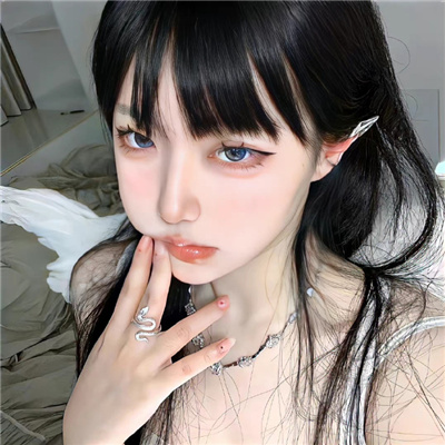 伴游女生弭布侬的资料