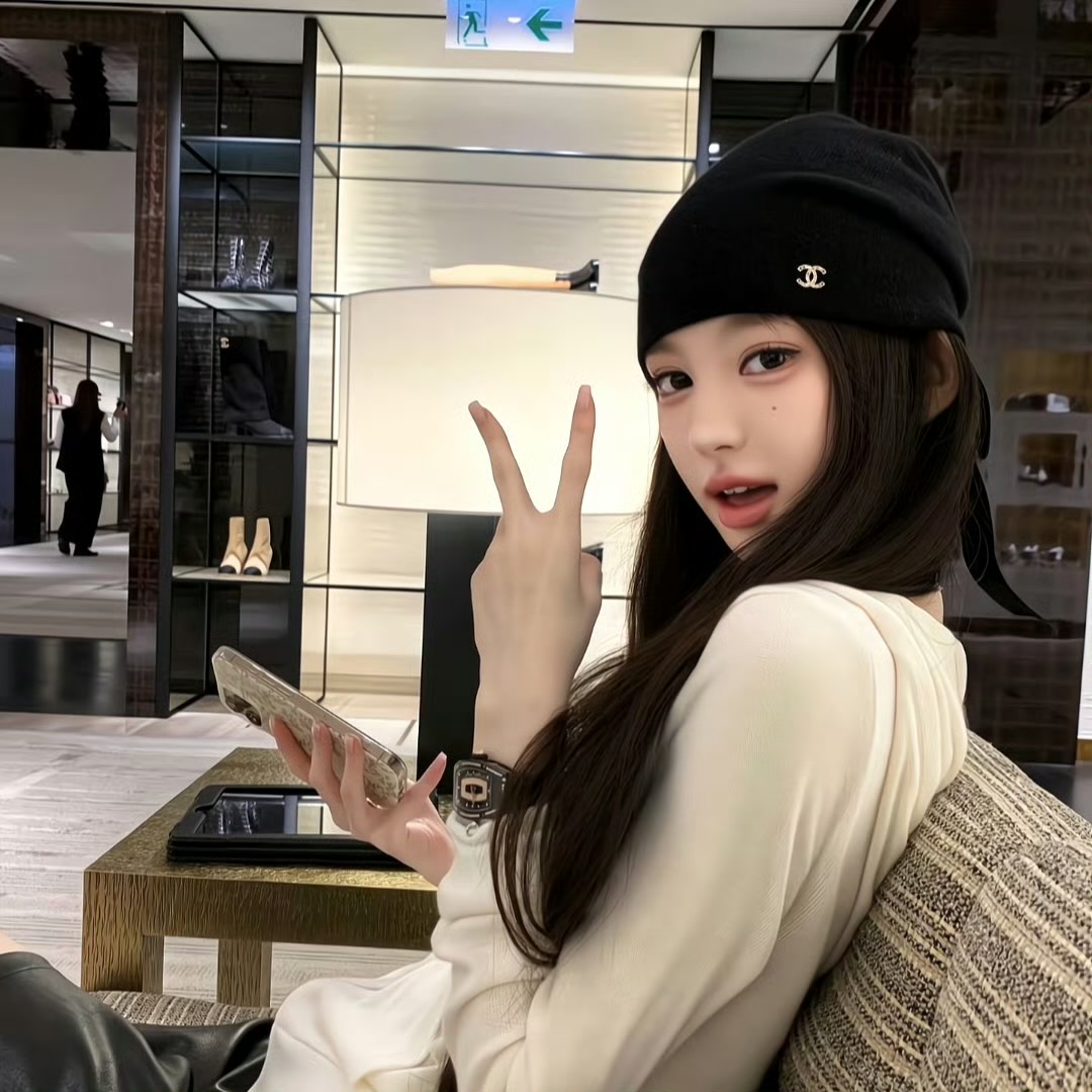 伴游女生 | Lorraine的资料