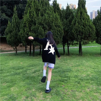 昆明伴游女生完颜芳苓的资料