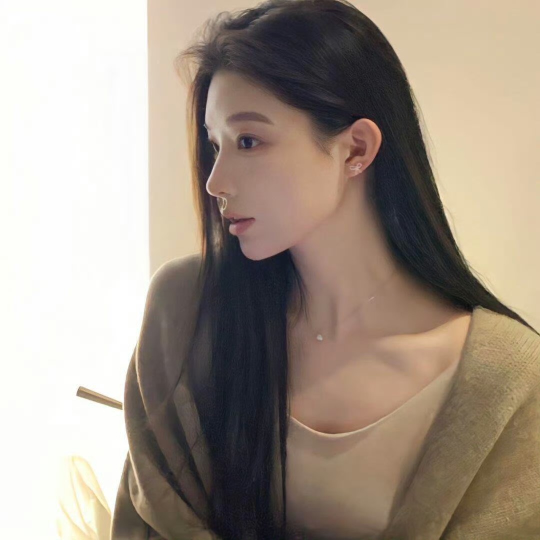 保山伴游女生李婉的资料