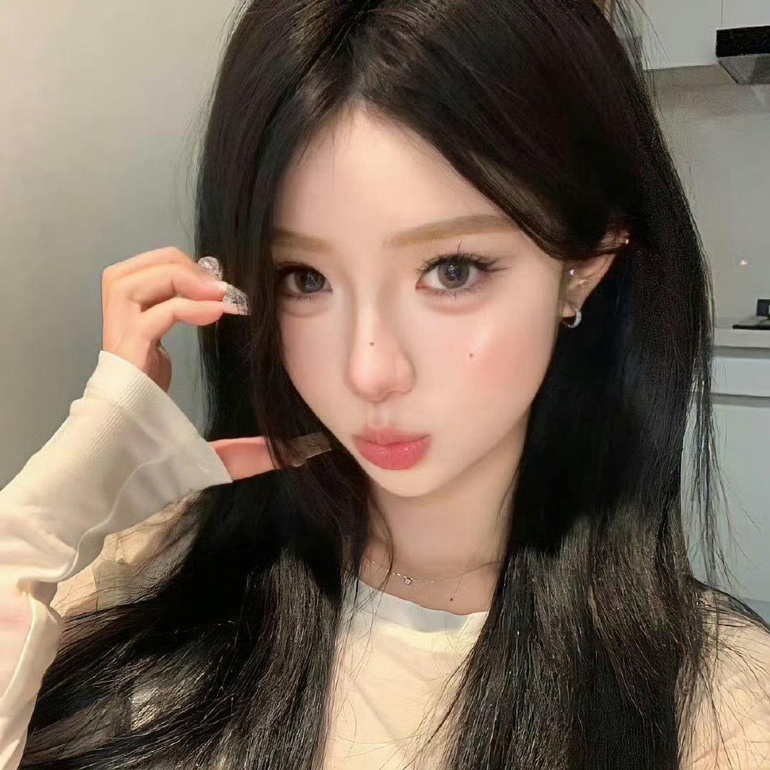 保山伴游女生督忆彤的资料