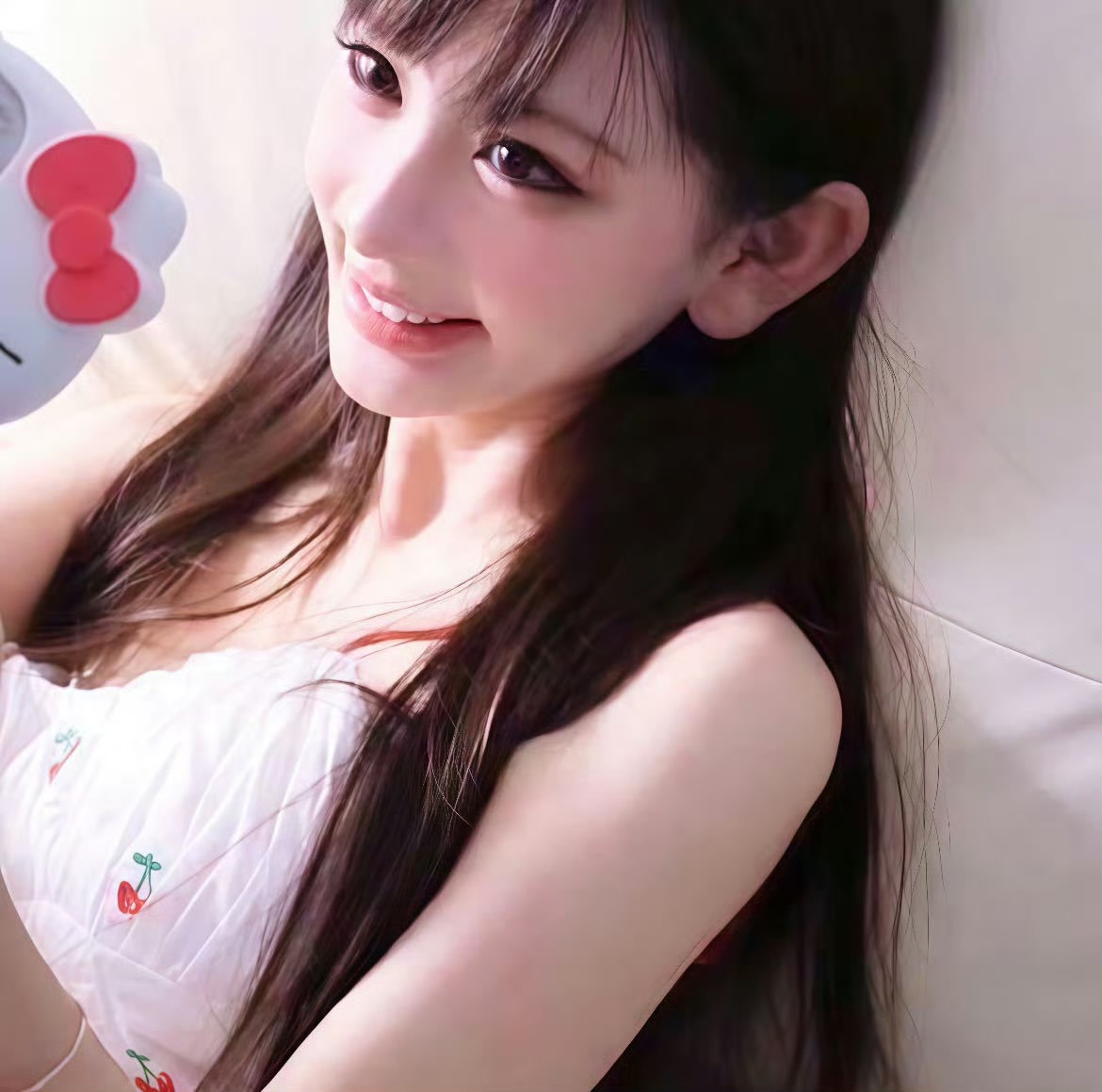 昆明伴游女生康欣兰的资料