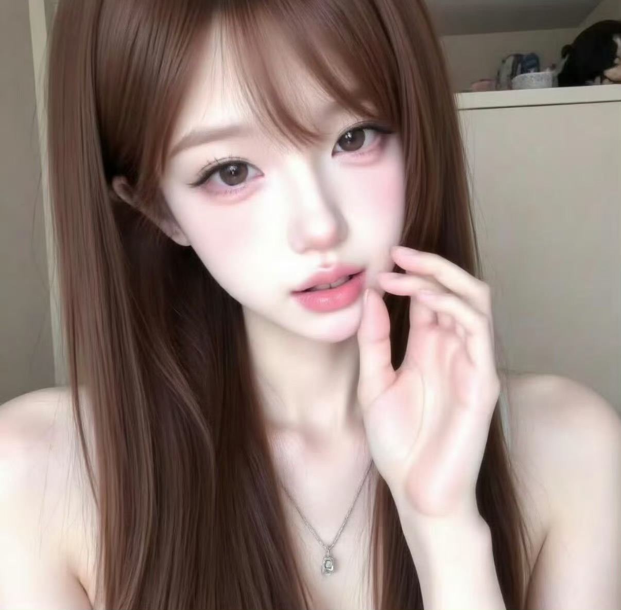 吐鲁番伴游女生Lesley的资料