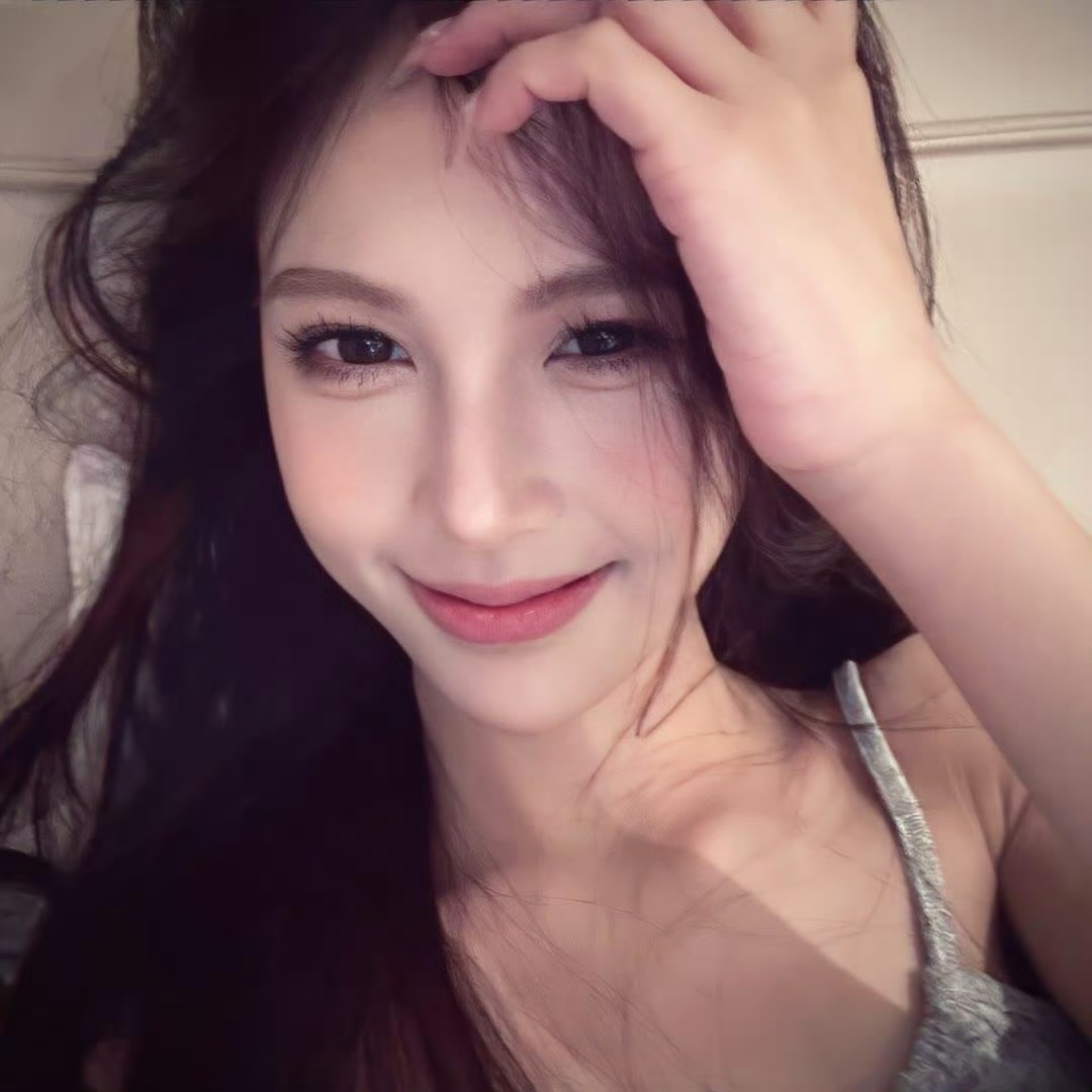 保山伴游女生Hannah的资料