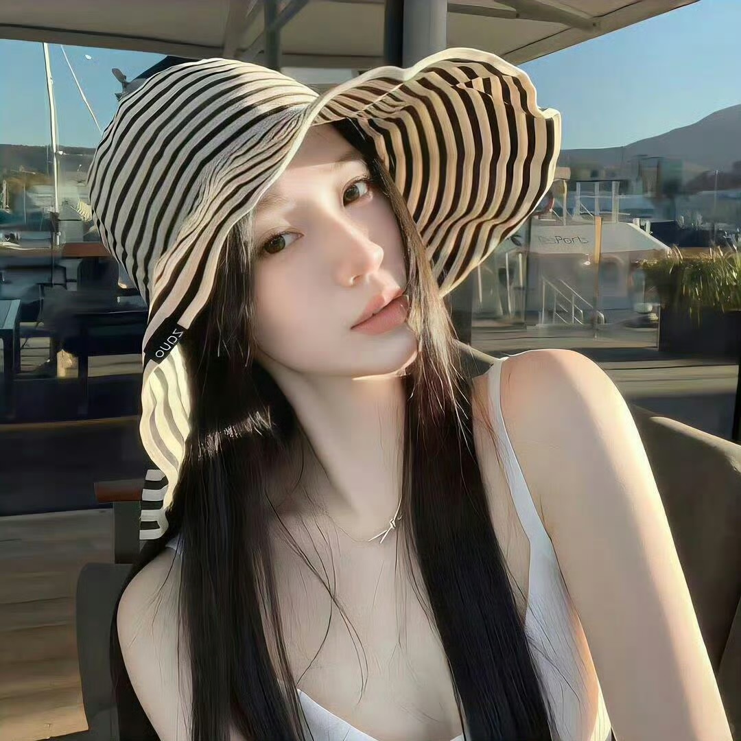 昆明伴游女生陈慧琳的资料