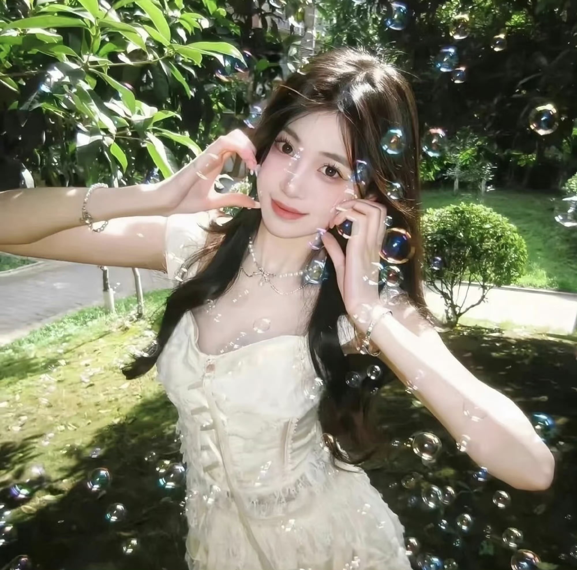 昆明伴游女生COCO的资料