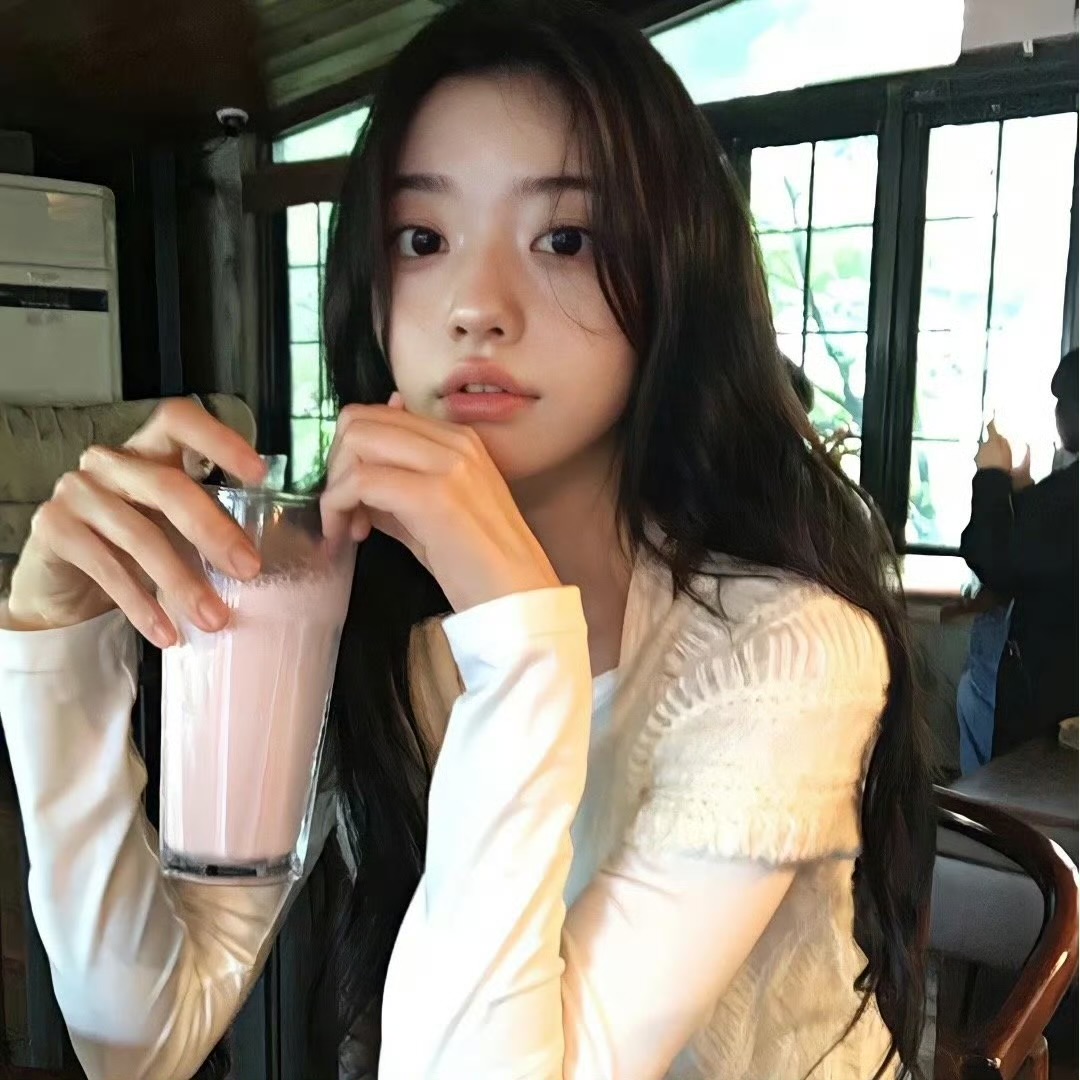 保山伴游女生王美娜的资料