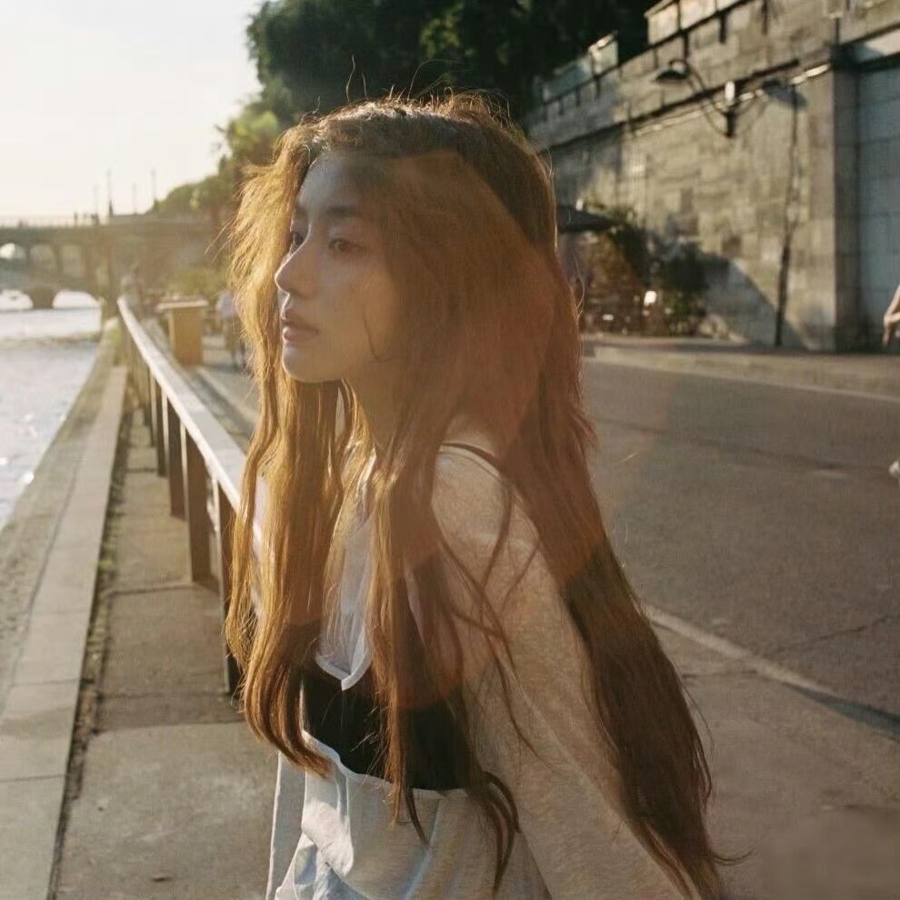 保山伴游女生魏真馨的资料