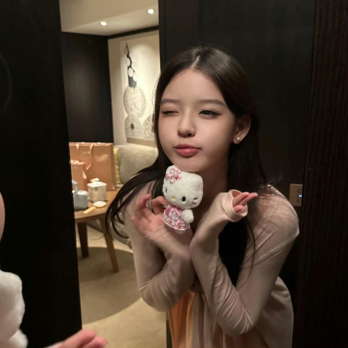 保山伴游女生林晚星的资料