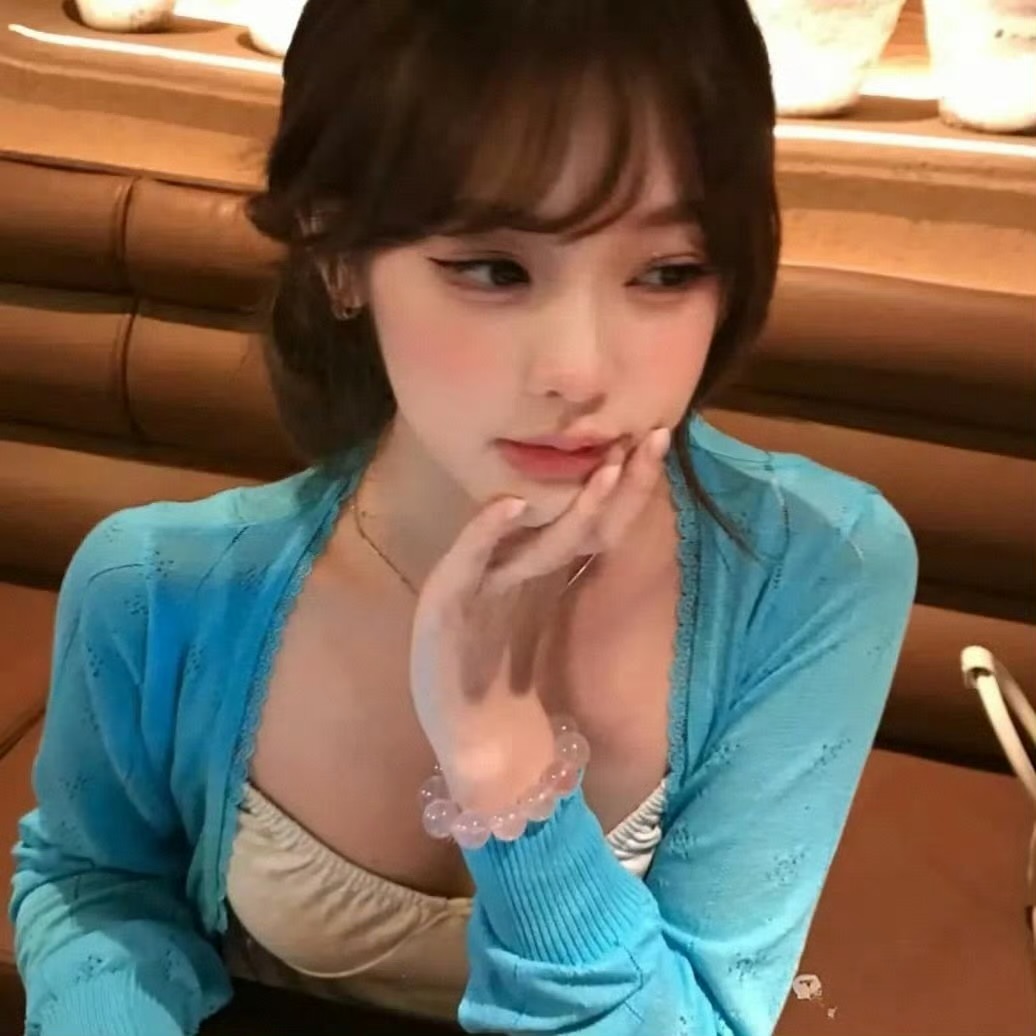 保山伴游女生崔智秀 ✨的资料