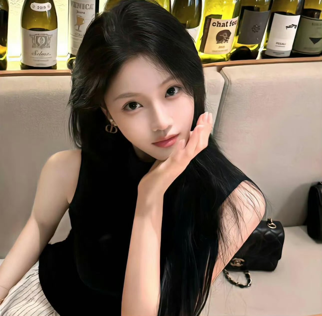 保山伴游女生林墨的资料