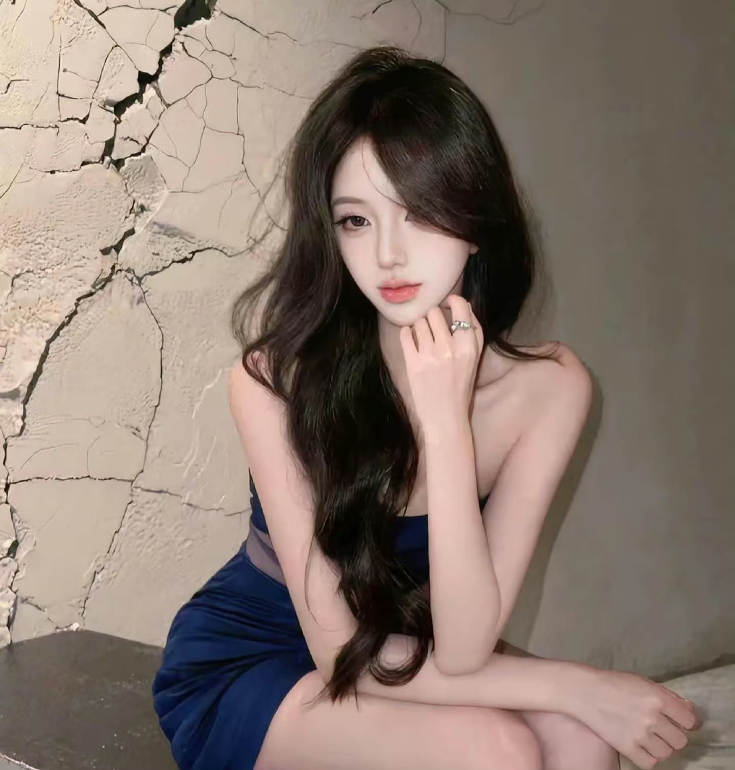 巴音郭楞伴游女生马兰的资料