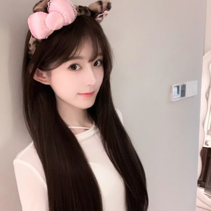 保山伴游女生林深的资料