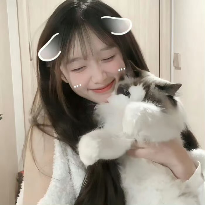 保山伴游女生Chloe优优的资料