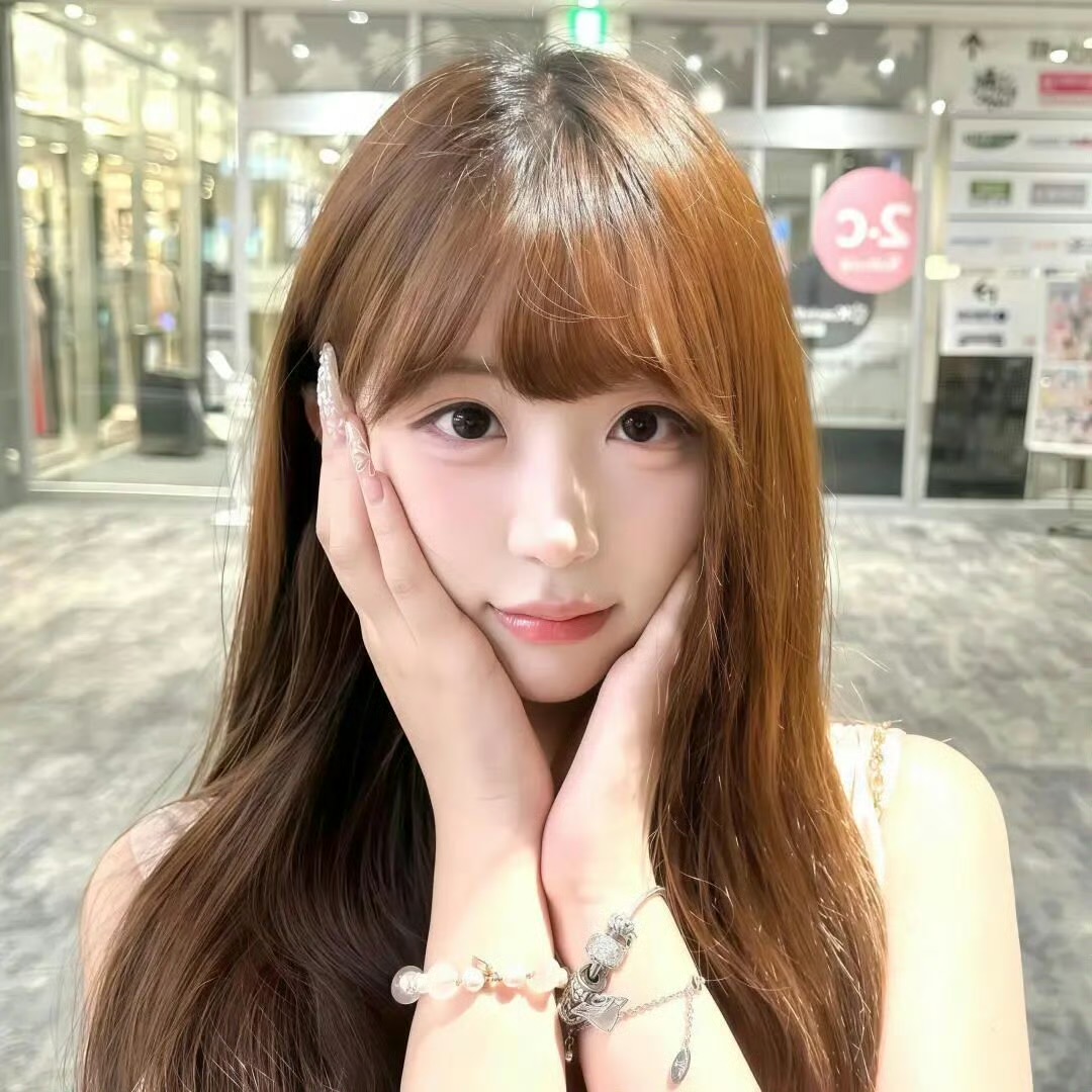 保山伴游女生江奚月的资料