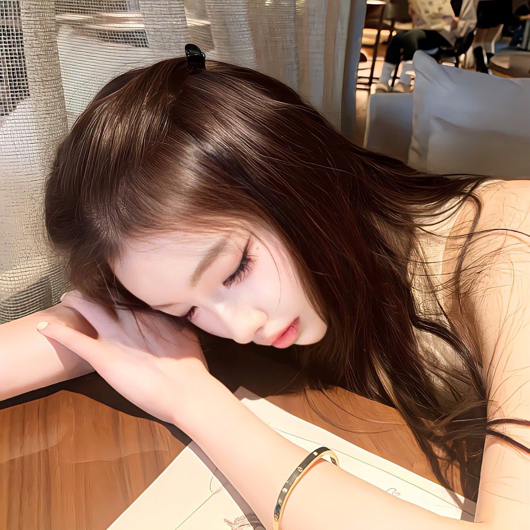 保山伴游女生夏萤的资料