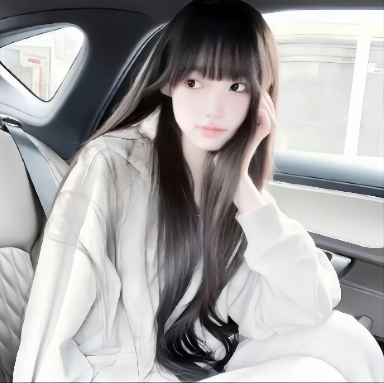 保山伴游女生温念稚的资料