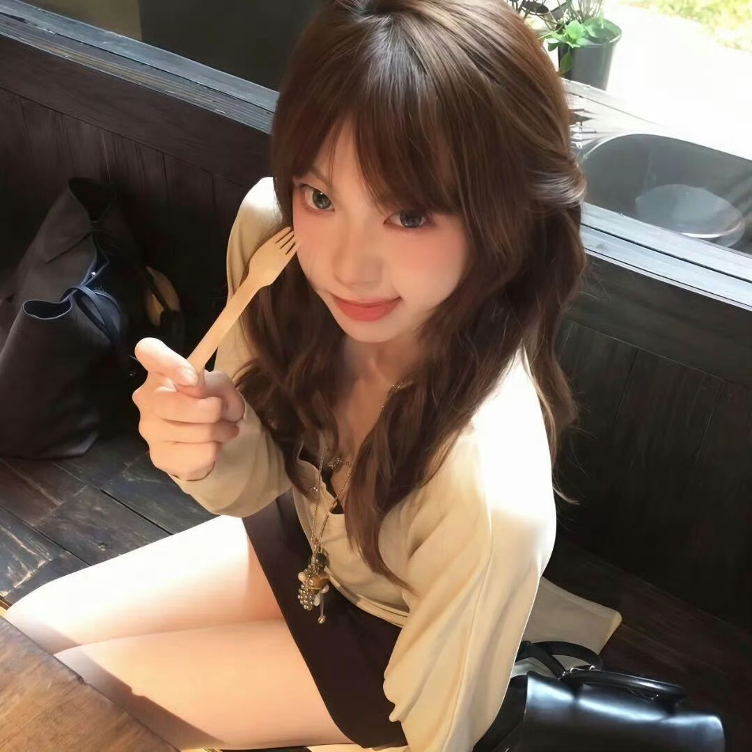 保山伴游女生陆知遥的资料