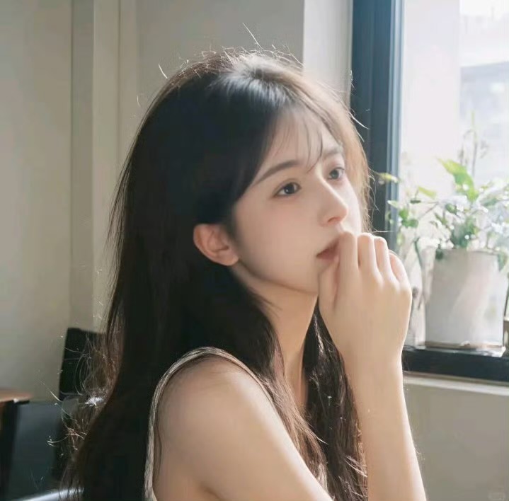 保山伴游女生思涵的资料