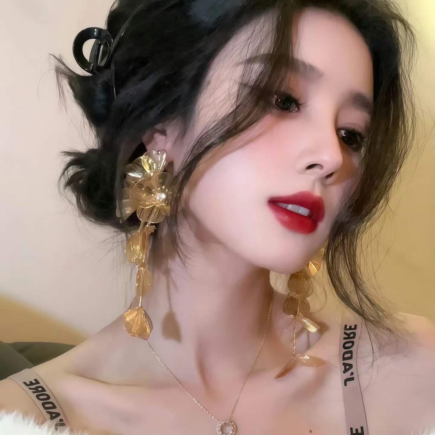 保山伴游女生念禾的资料