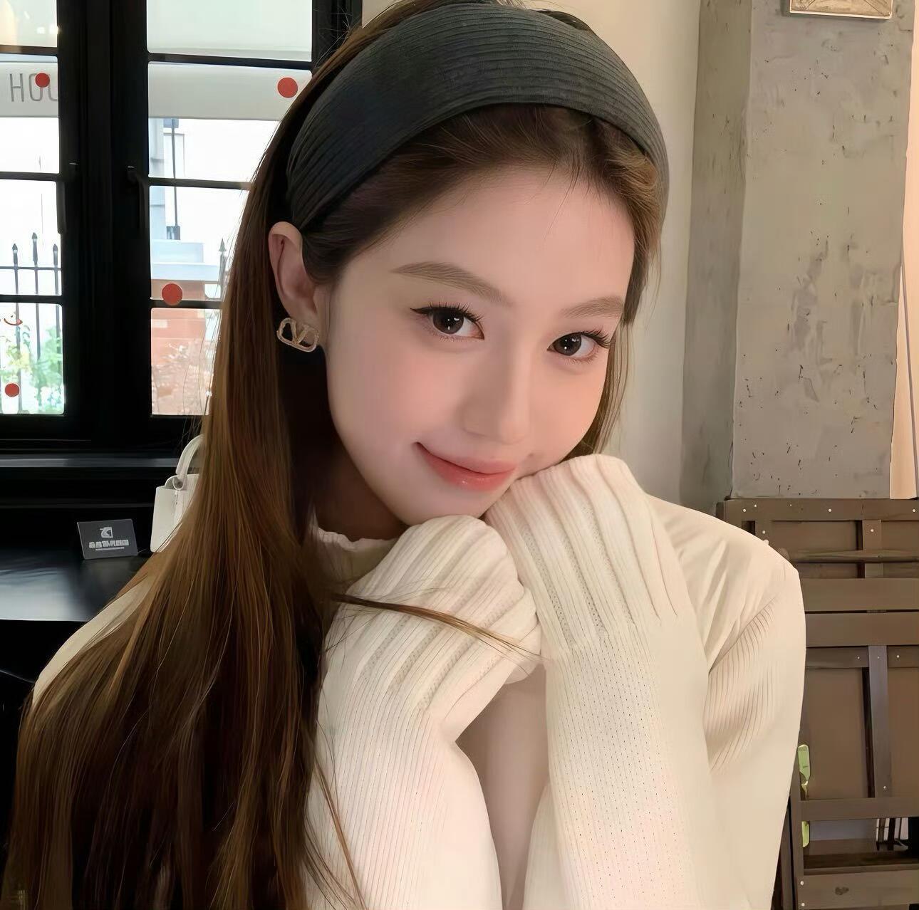 保山伴游女生知意的资料