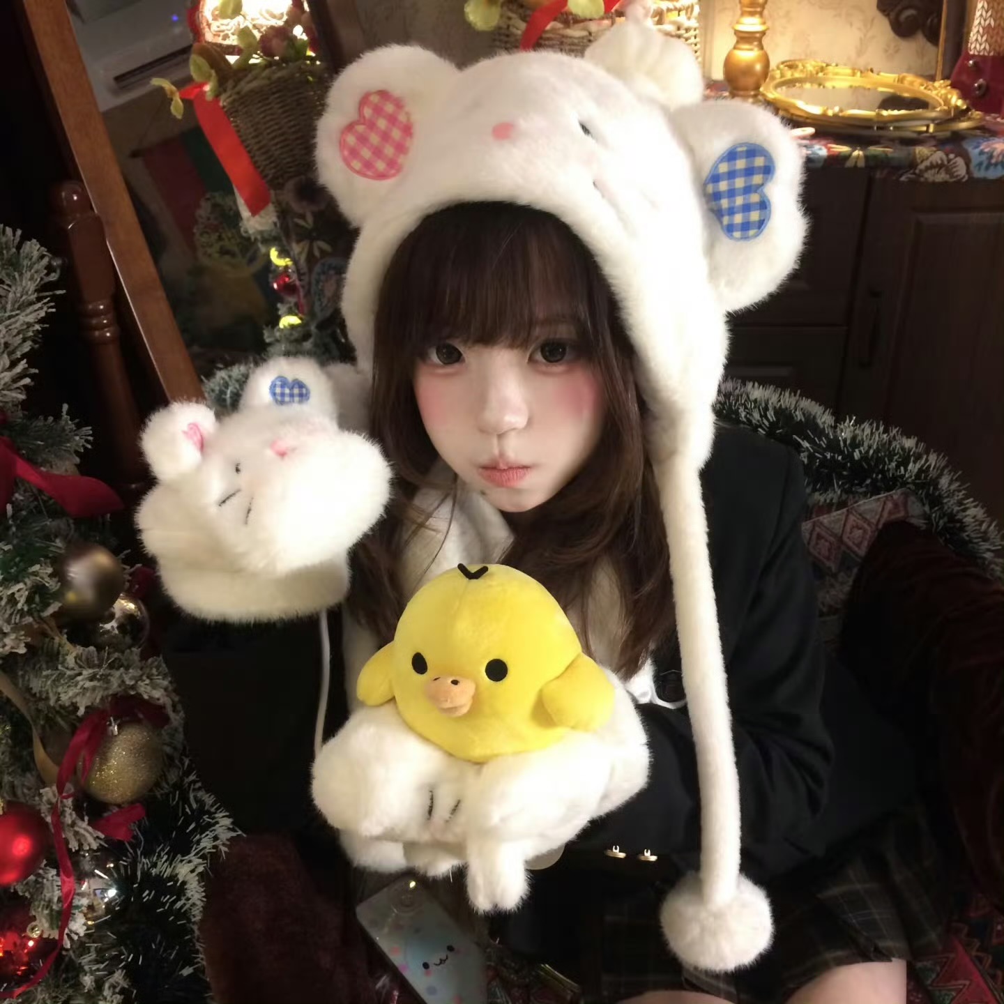 保山伴游女生吴欣玥的资料